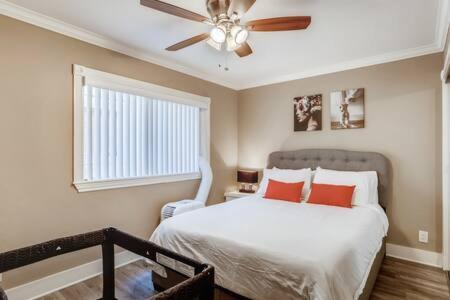 Awesome 3Br 2Bth 1 Block To Beach C2 Newport Beach Dış mekan fotoğraf