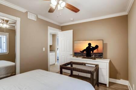 Awesome 3Br 2Bth 1 Block To Beach C2 Newport Beach Dış mekan fotoğraf